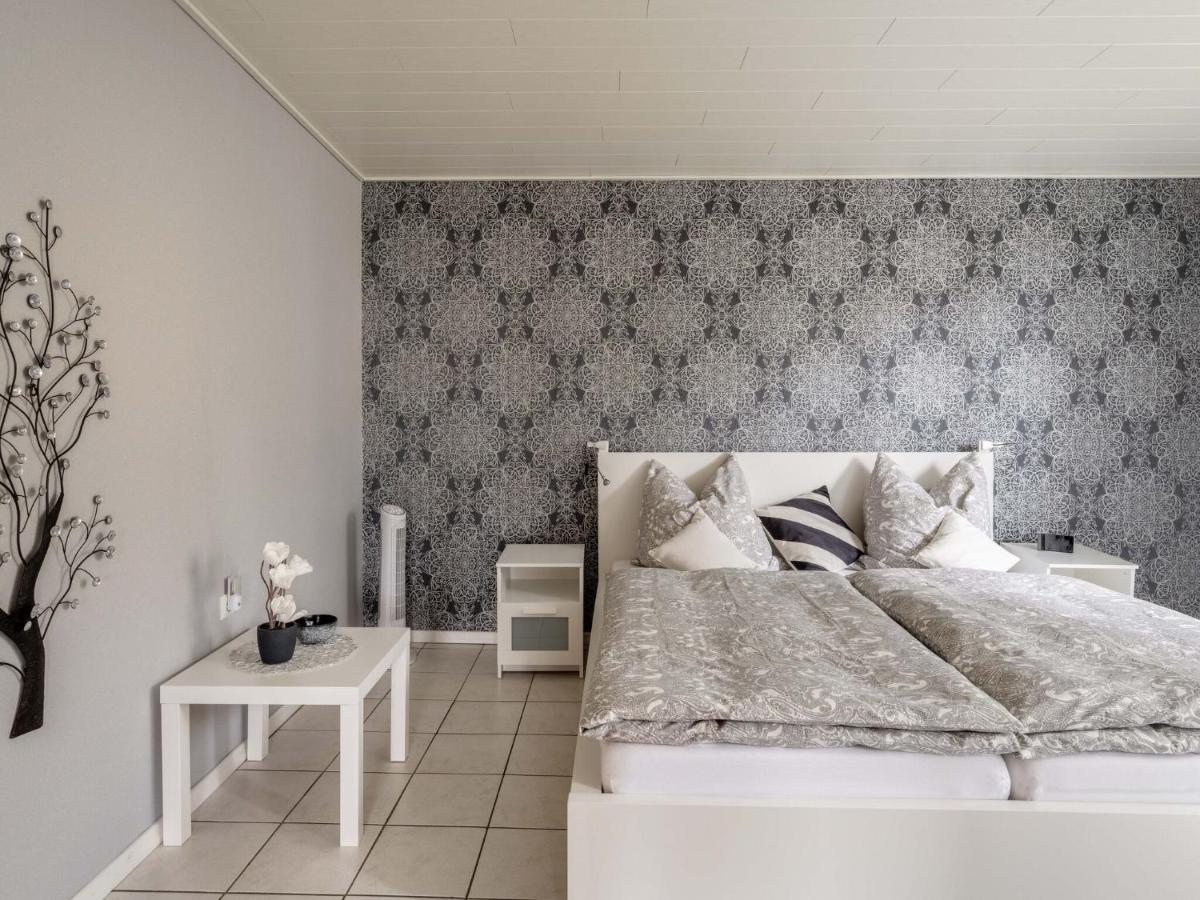 Restful Apartment In Neumagen Near River Moselle Esterno foto