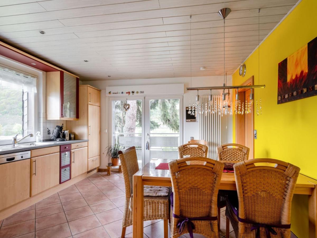 Restful Apartment In Neumagen Near River Moselle Esterno foto