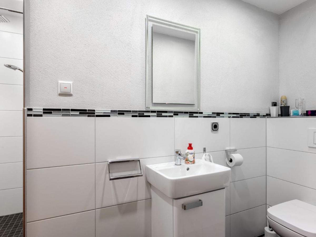 Restful Apartment In Neumagen Near River Moselle Esterno foto